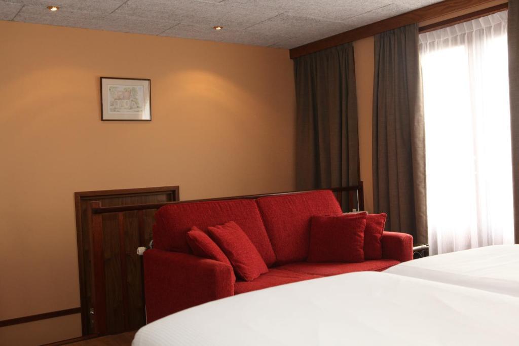 Hotel Restaurant De Hoogt Maasdam Bilik gambar