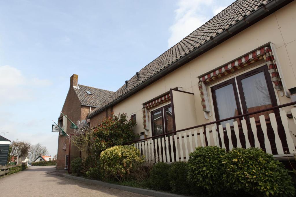 Hotel Restaurant De Hoogt Maasdam Luaran gambar
